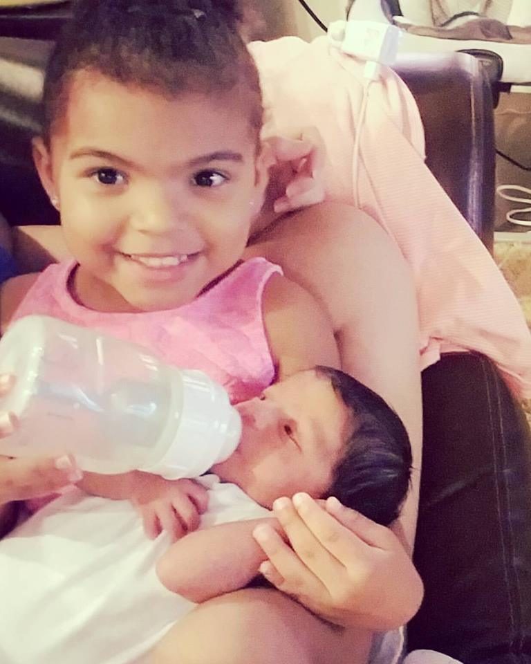 Including Your Oldest Child With The New Baby